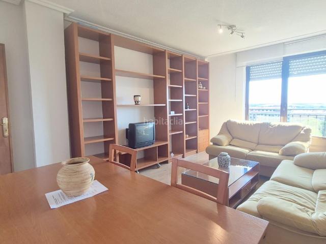 Piso en venta en Salamanca, Capuchinos Glorieta Ciudad Jardín. PISO VENTA SALAMANCA. Urbis te ofrece un piso en venta en la zona de CapuchinosGlorietaCiudad Jardín, Salamanca. Pisos.