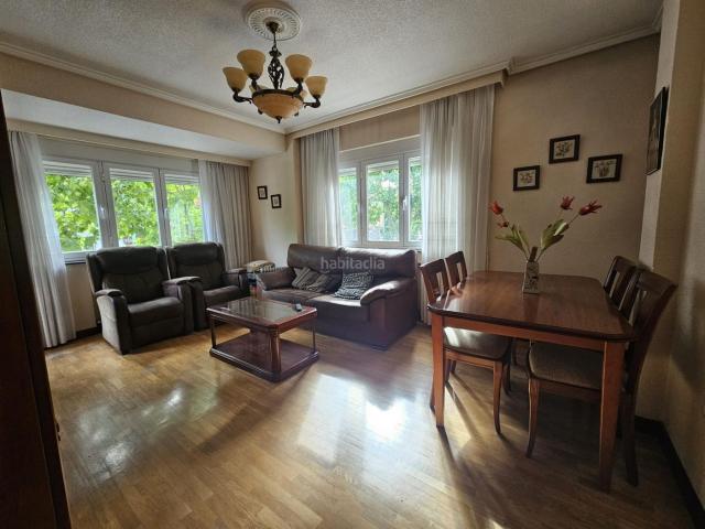 Piso en venta en Salamanca, Chinchibarra. JUNTO PLAZA DE MADRID ZONA SALESAS 4 DORMITORIOS, 2 BAÑOS Y GARAJE. Pisos.