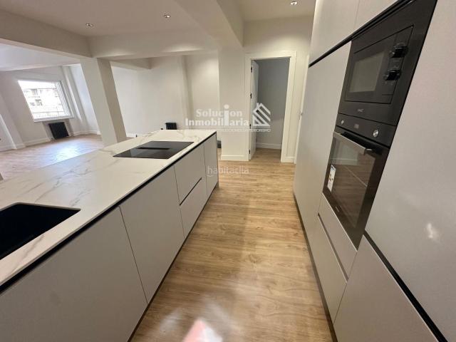 Piso en venta en Salamanca, Labradores. EXCLUSIVA VIVIENDA DE LUJO A ESTRENAR EN PLAZA GABRIEL Y GALÁN. Pisos.