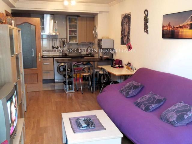 Piso en venta en Salamanca, Pizarrales. APARTAMENTO EN VENTA EN CALLE LA FLOR EN SALAMANCA. Pisos.