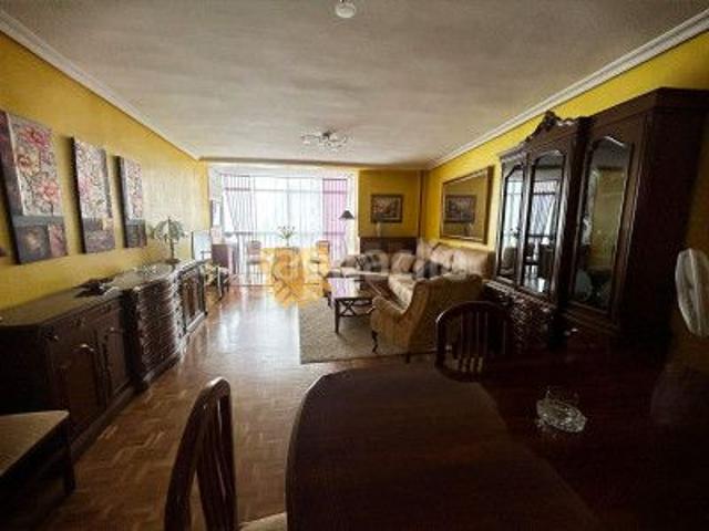 Piso en venta en Salamanca, San Esteban San Cristóbal. Piso en el Corazón de Salamanca Ideal para Tu Nuevo Hogar. Pisos.