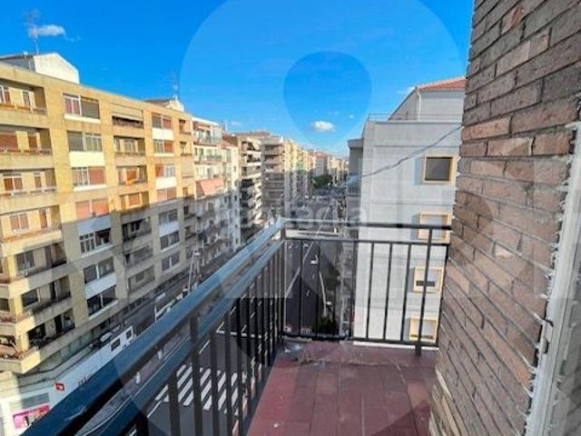 Piso en venta en Salamanca, Sancti Spiritus San Juan. Piso Paseo Canalejas. Pisos.