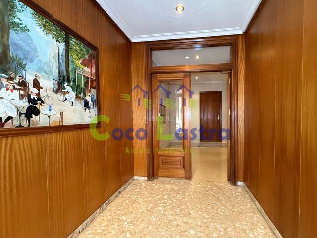 Piso en venta en Salamanca, Salesas. Pisos.