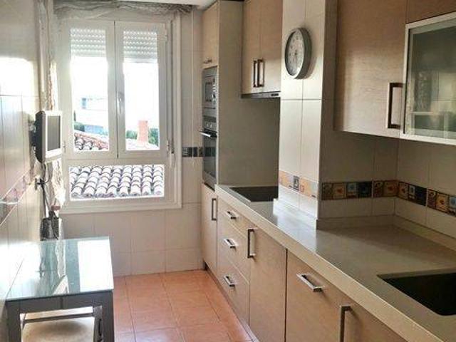 Piso en Venta en Salas de los Infantes