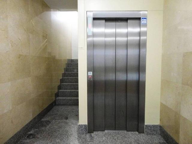 Piso en Venta en Salas de los Infantes