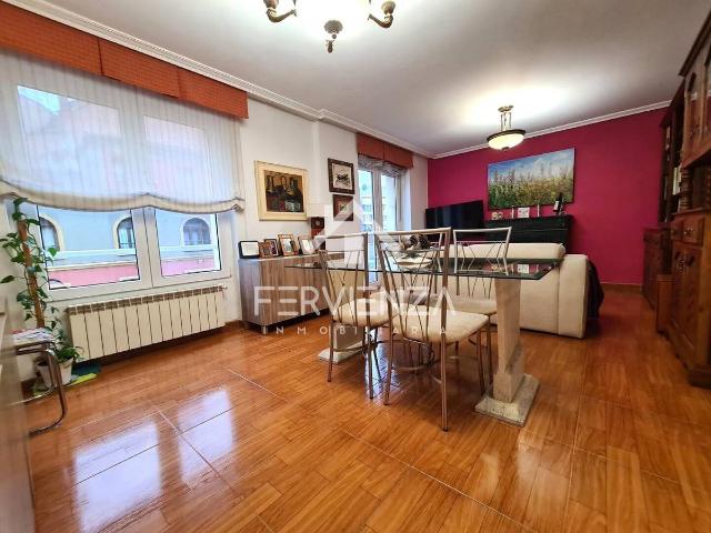 Piso en Venta en Salesas Foncalada Campoamor