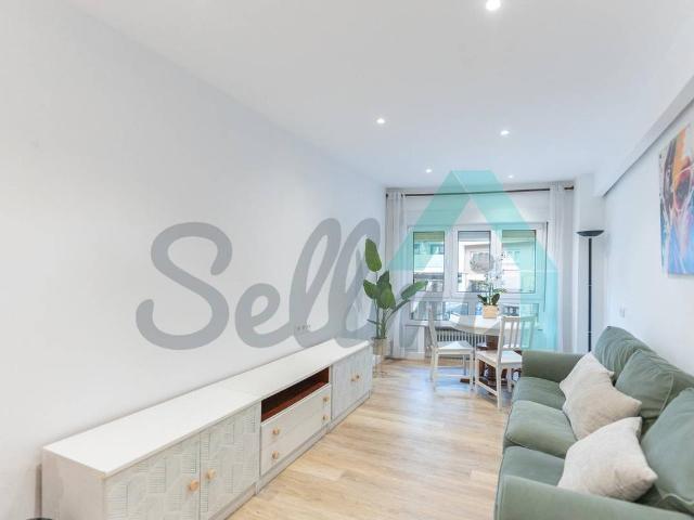 Piso en Venta en Salesas Foncalada Campoamor