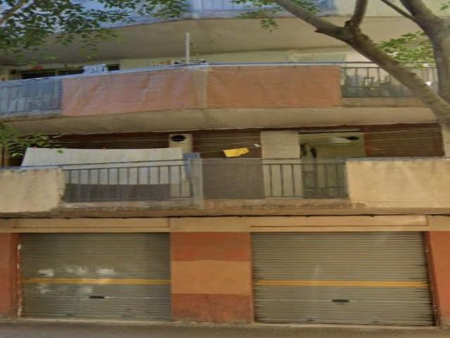 Piso en venta en Salt, Calle president francesc macia