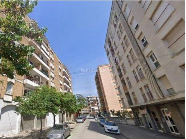 Piso en venta en Salt, Centre. PISO EN SALT, ÀNGEL GUIMERÀ. Pisos.