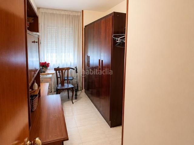 Piso en venta en Salt, Centre. Piso parquing zona Maçana. Pisos.