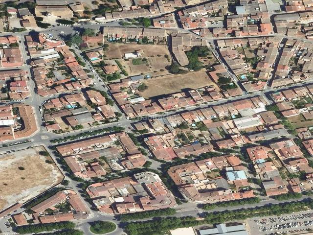 Piso en venta en Salt, Barri dels Escriptors. Piso en venta en calle Joan Maragall. Pisos.