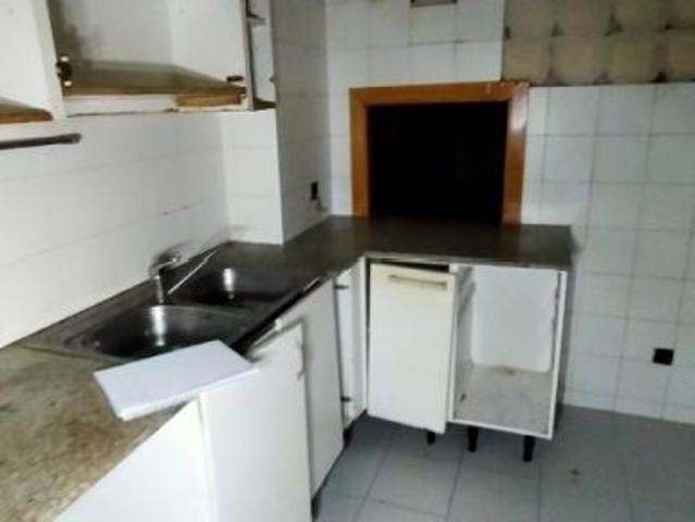 PISO EN VENTA EN SALT PLAÇA LIBERTAD 2 HABITACIONES CON B ALCON/TERRAZA