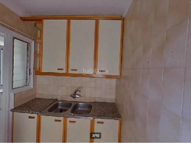 Piso en venta en Salt, Veïnat. Piso en venta en Veïnat, 3 dormitorios. Pisos.