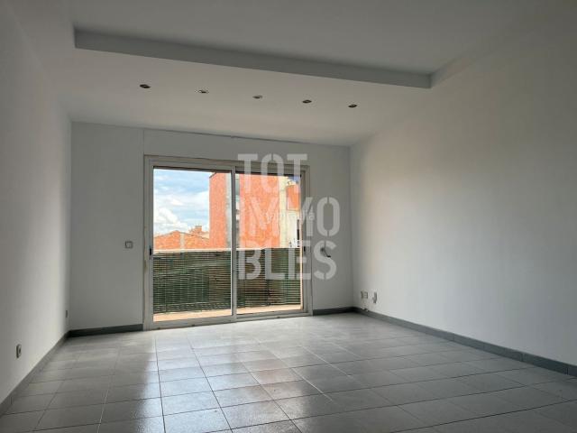 Piso en venta en Salt, Veïnat. Pisos.