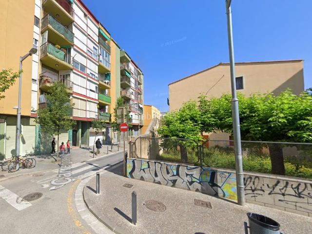 Piso en venta en Salt, Veïnat. Solvia Inmobiliaria Piso Salt. Pisos.