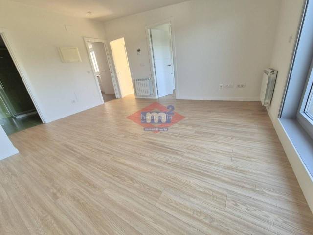Piso en venta en Salvaterra de Miño. Exclusivo ático de 2 dormitorios con amplia terraza privada. Pisos Salvaterra de.