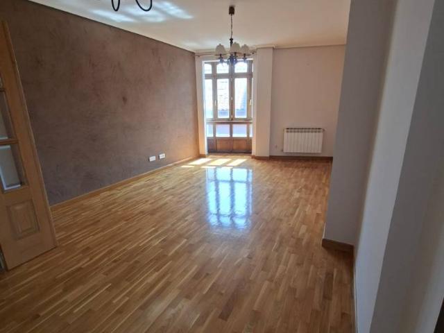 Piso en Venta en Salvatierra / Agurain