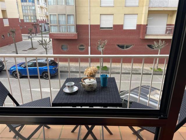 Piso en venta en San Vicente de la Barquera. Hermoso piso de 1 dormitorio en playa de San Vicente de la Barquera. Pisos San Vicente de la.
