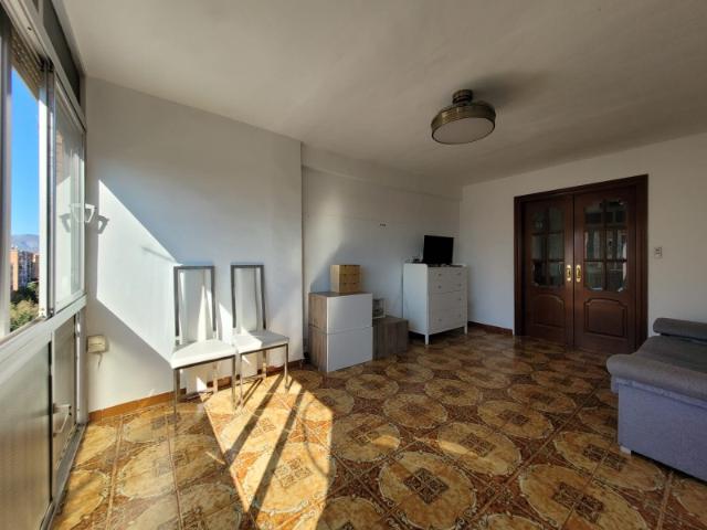 Piso en Venta en San Andrés Málaga, Málaga