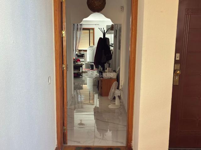 Piso en venta en San Bartolomé de Tirajana, Playa del Inglés. ¡Oportunidad en Playa del Inglés! Espacioso piso de 3 Dormitorios con Piscina Comunitaria. Pisos San Bartolomé de.