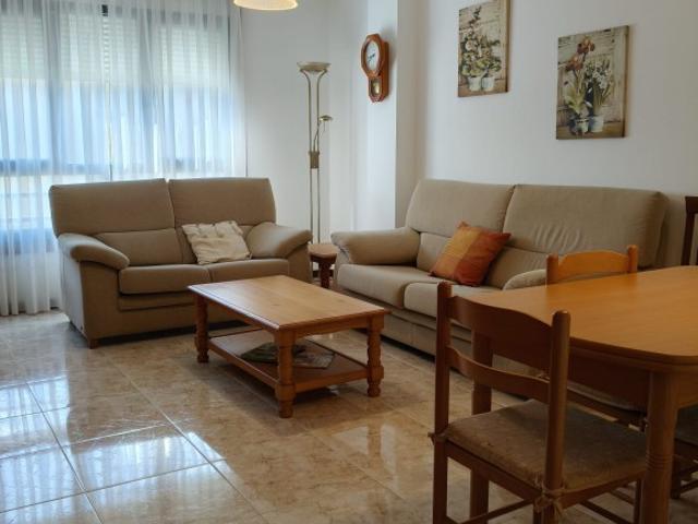 Piso en Venta en San Cibrao Cervo Lugo