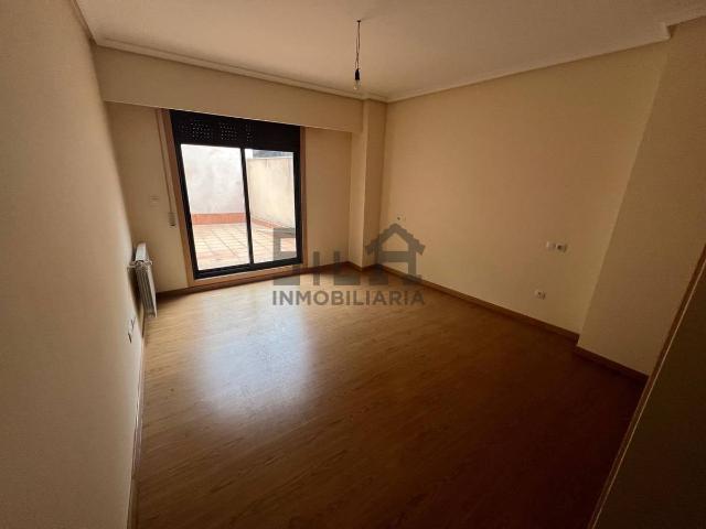 Piso en Venta en San Cibrao das Viñas