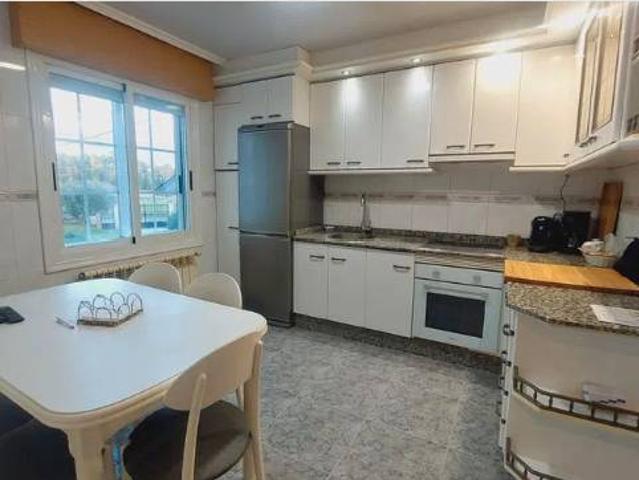 Piso en Venta en San Cibrao das Viñas