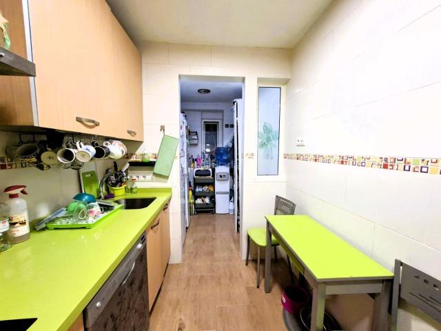 Piso en venta en San Fernando, La Pastora La Estación. Estupendo Piso Reformado en Barriada Bazan. Pisos San.