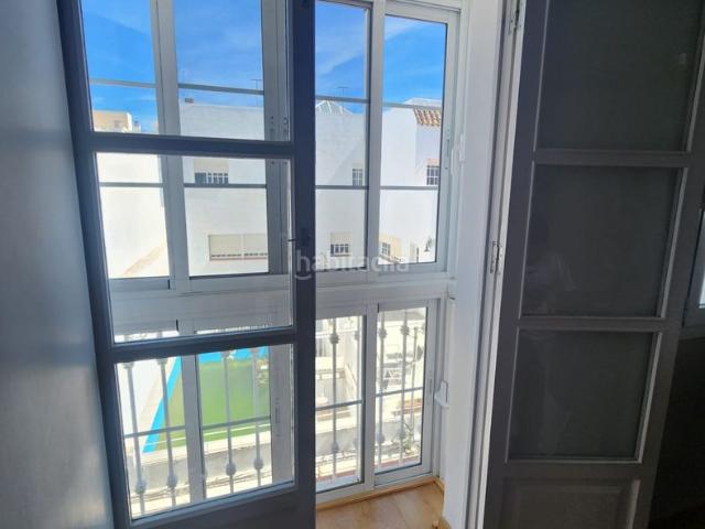 Piso en venta en San Fernando, Plaza de toros Venta Vargas Capitania. PRECIOSO PISO EN EL CORAZÓN DE SAN FERNANDO. Pisos San.