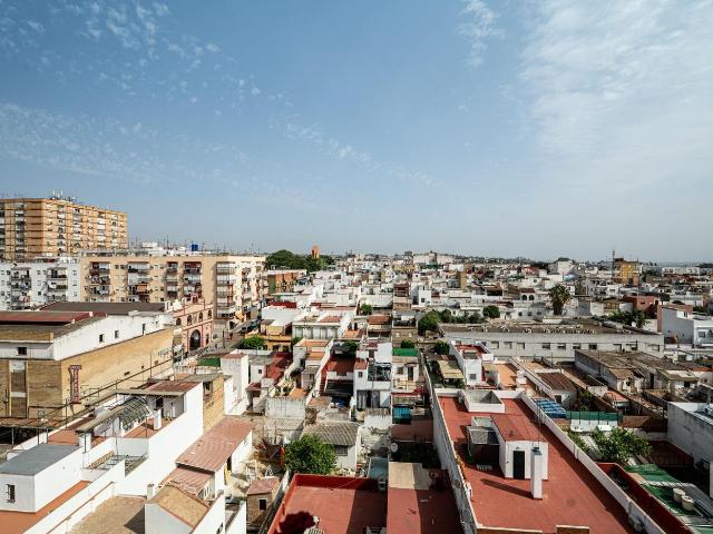 Piso en venta en San Juan de Aznalfarache, Barrio Alto. Un Balcón al Aljarafe y a Sevilla. Pisos San Juan de.
