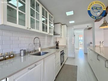 Piso en Venta en San Juan de Alicante, Alicante