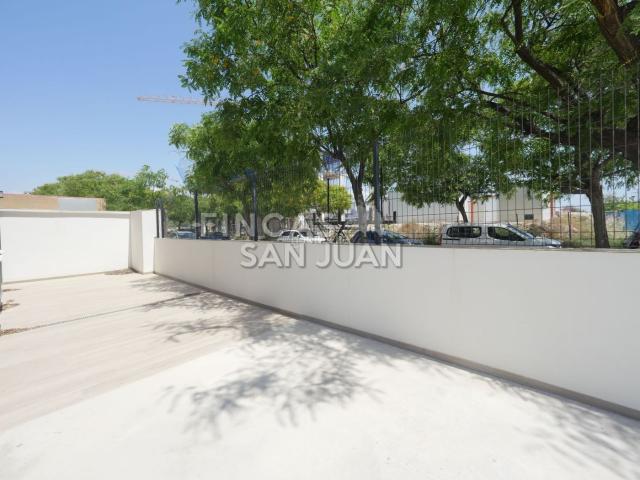 Piso en venta en San Juan de Alicante, Centro. Piso en venta en El Salt, 3 dormitorios. Pisos San Juan de.