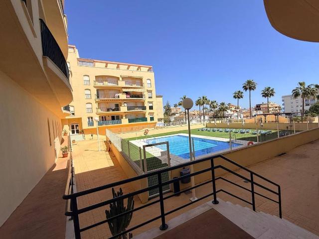 Piso en Venta en San Luis de Sabinillas