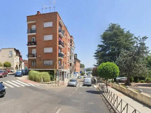 Piso en Venta en San Martín de Valdeiglesias