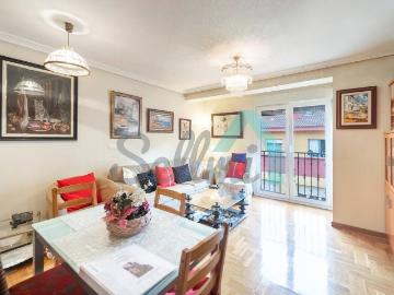 Piso en Venta en San Martín del Rey Aurelio