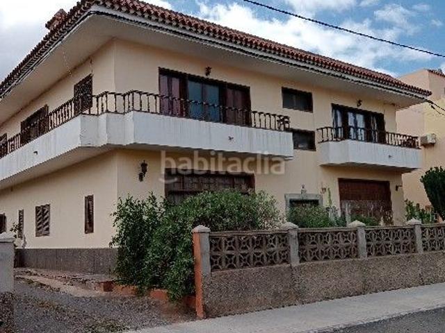 Piso en venta en San Nicolás de Tolentino. Pisos San Nicolás de.