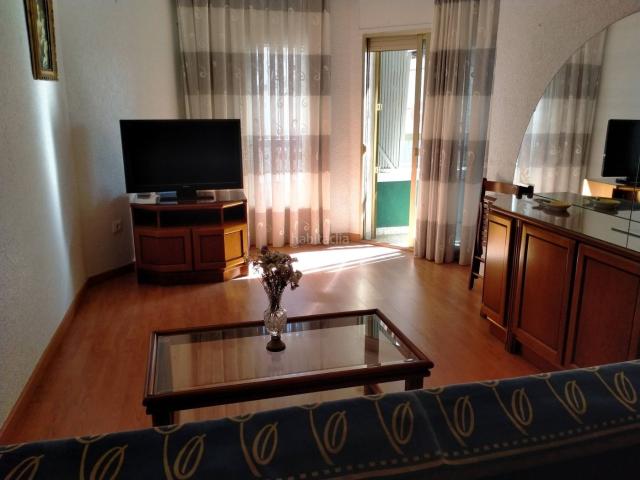 Piso en venta en San Pedro del Pinatar, Los Cuarteros. Necesitas el 100?Fantástico apartamento en primera línea en San Pedro del Pinatar, a menos de un minuto a pie del Mar Menor. Con 1. Pisos San.