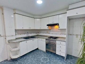 Piso en Venta en San Ramón Monte de Piedad