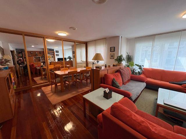 Piso en Venta en San Roque As Fontiñas