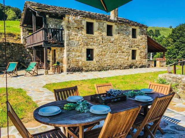 Piso en Venta en San Roque de Riomiera