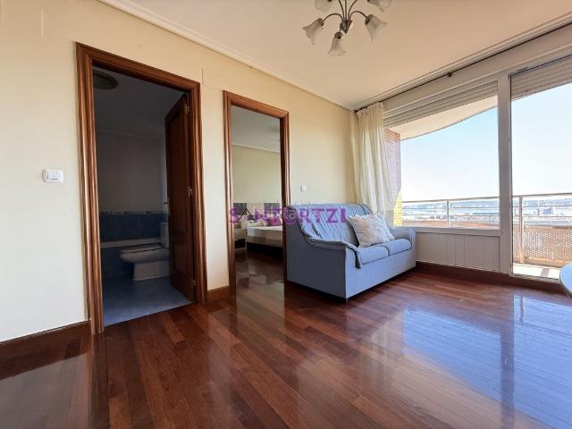 Piso en venta en Santurtzi, Capitán Mendizabal La Sardinera. Coqueto apartamento en La Cerrada con espectaculares vistas al Abra. Pisos.