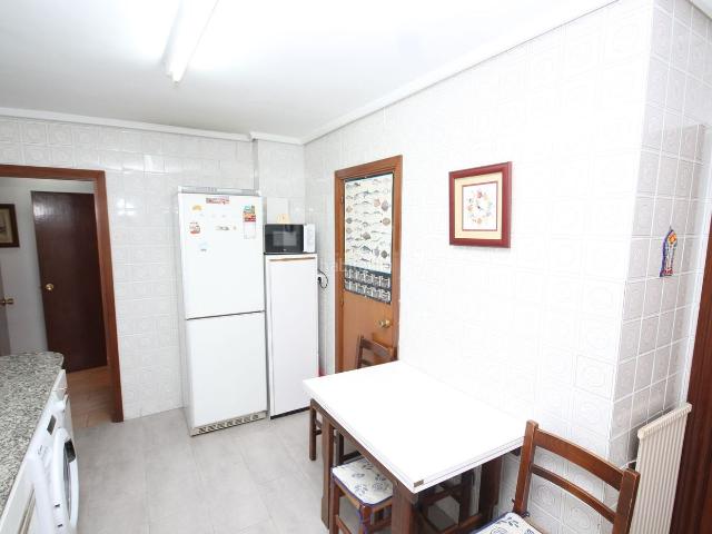 Piso en venta en Santurtzi, La Txitxarra Murrieta Parke Santurtzi. EXCLUSIVA! PISO EN PLAZA DEL SEÑORIO DE BIZKAIA CON TERRAZA Y PARCELA DE GARAJE. Pisos.