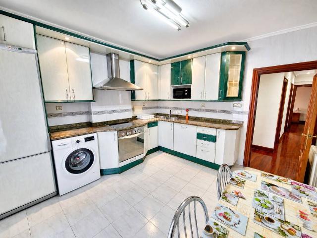 Piso en venta en Santurtzi, Mamariga. Pisos.