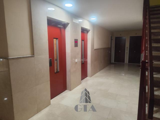 Piso en venta en Sant Cugat del Vallès, El Coll. Piso de 79 m de 3 habitaciones y un baño, ideal Inversor o para familias que desean vivir en el centro de Sant Cugat. Pisos Sant Cugat del.