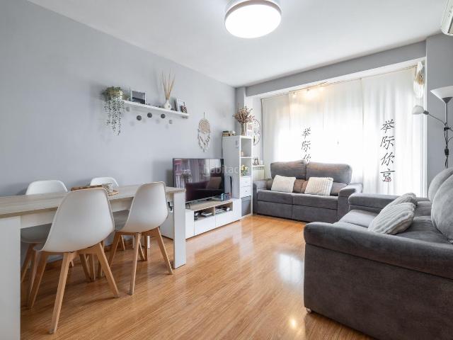 Piso en venta en Sant Cugat del Vallès, El Coll. Piso luminoso junto al Monestir. Pisos Sant Cugat del.