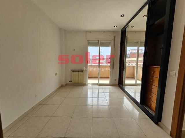 Piso en venta en Sant Cugat del Vallès, El Coll. Vivienda situada en una de las zonas más demandadas de Sant Cugat, en el barrio de Torreblanca, a pocos minutos de la Rambla del C. Pisos Sant Cugat.