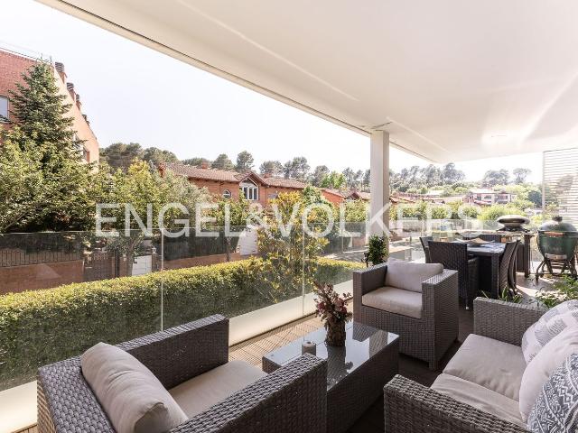 Piso en venta en Sant Cugat del Vallès, Golf Can Trabal. Exquisito piso en el Golf Sant Cugat. Pisos Sant Cugat del.