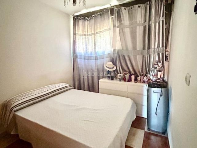 Piso en venta en Sant Adrià de Besòs, La Mina. Piso de tres habitaciones de Protección Oficial. Pisos Sant Adrià de.