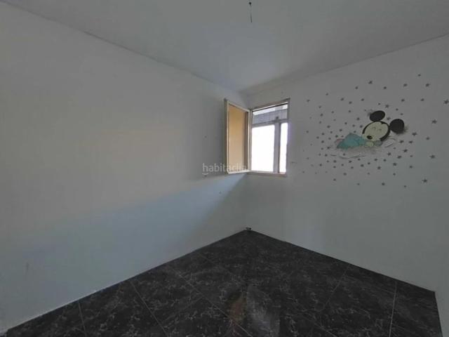 Piso en venta en Sant Adrià de Besòs, La Mina. Piso en venta en calle Venus. Pisos Sant Adrià de.