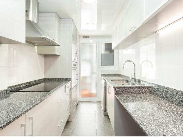 PISO EN VENTA EN SANT GERVASI